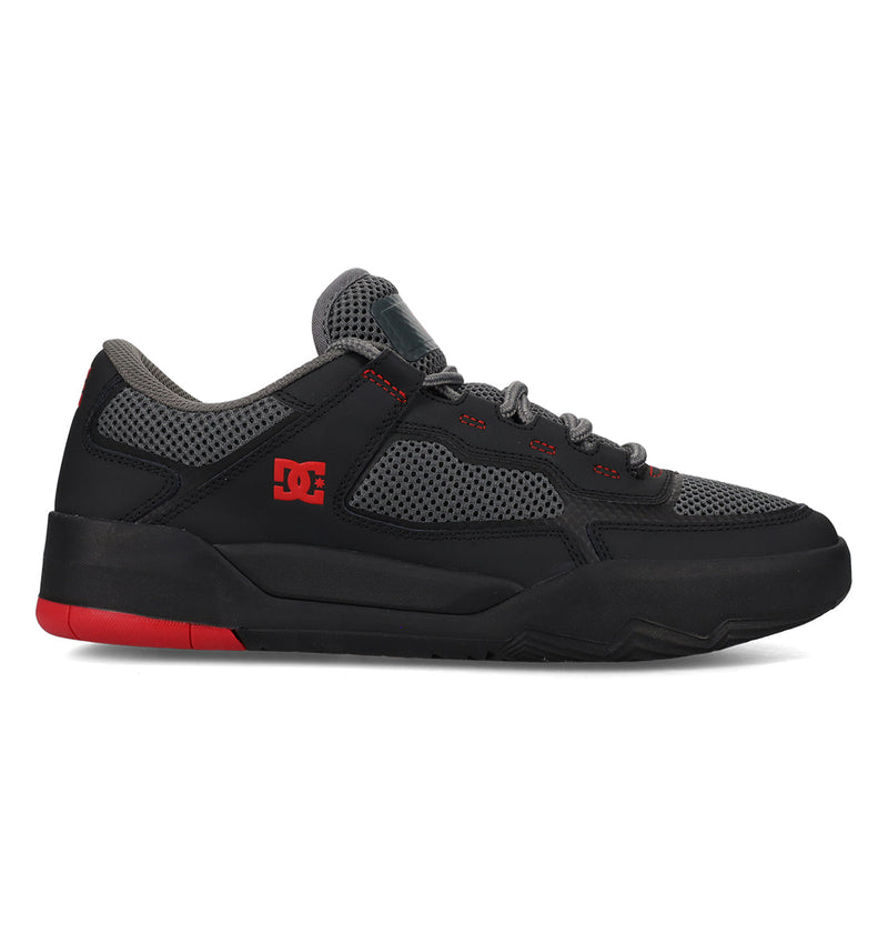 MEN’S METRIC SHOES
